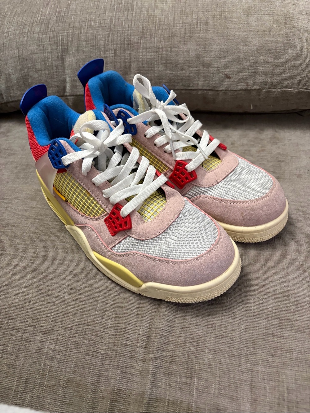 Jordan Retro 4 Guava Ice
